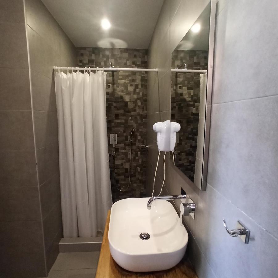 Trianon Studios Tsilivi  Luaran gambar