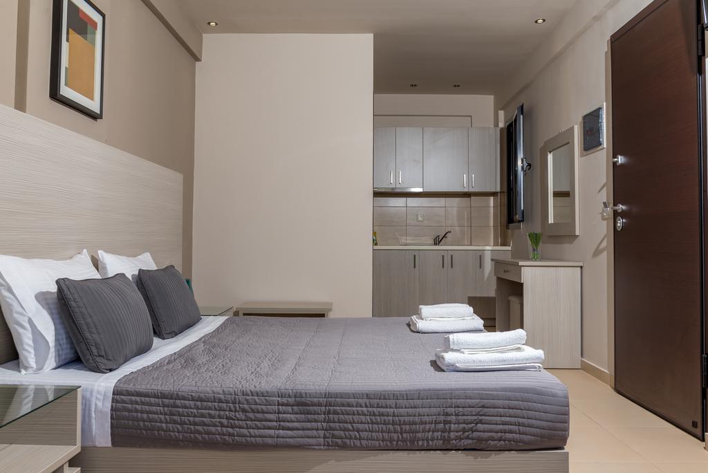 Trianon Studios Tsilivi  Luaran gambar